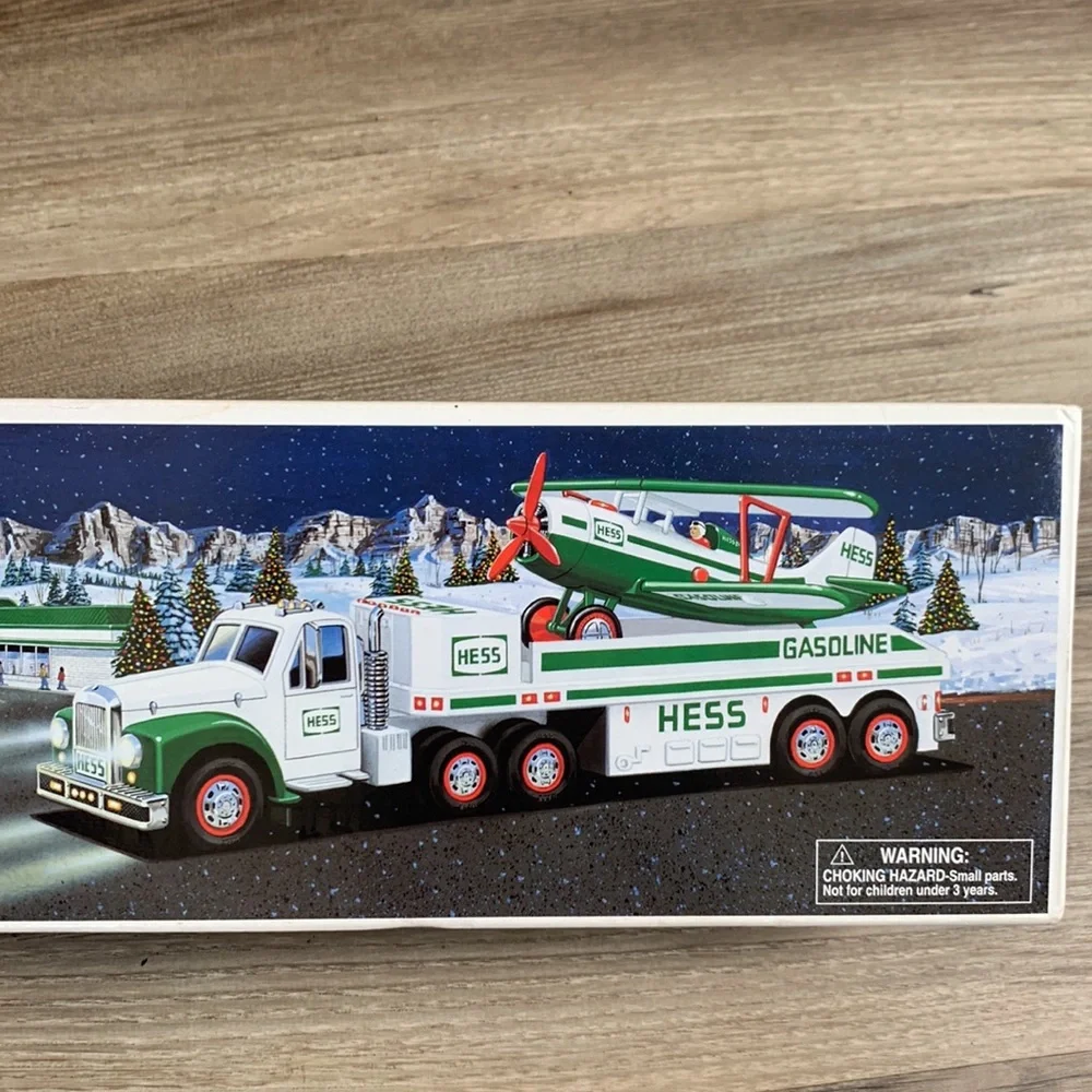 New 2002 Hess Gas Station Holiday Toy Truck & Airplane Air Plane Vintage NRFB